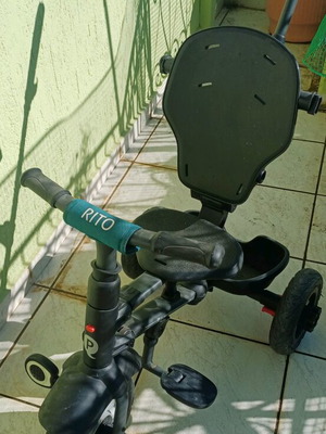 Toddler tricycle like new with 3 wheels