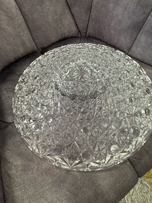Fruit bowl and 6 French crystal plates like new