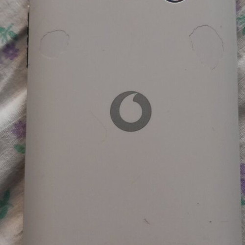 Vodafone 785 Smart 4 Mini with defect, for recycling