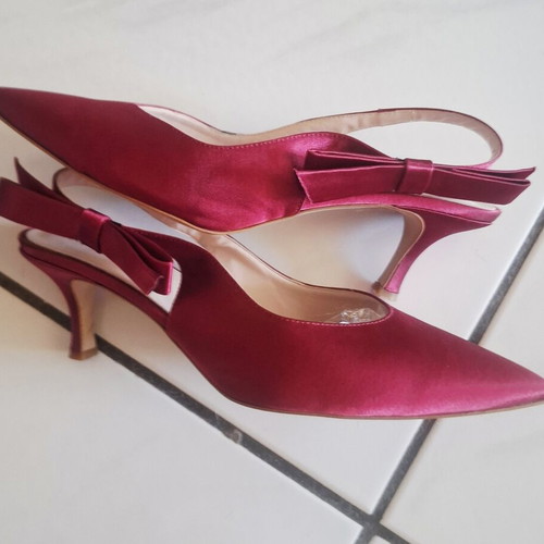 Intrend Max Mara satin low heel shoes size 40 like new, pink
