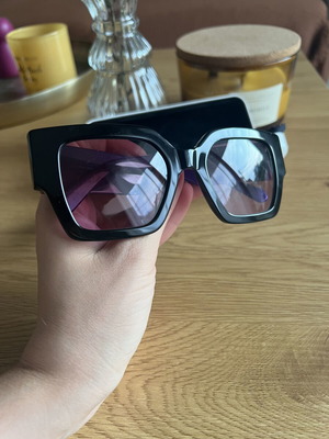 Calvin Klein Jeans oversized sunglasses like new, black