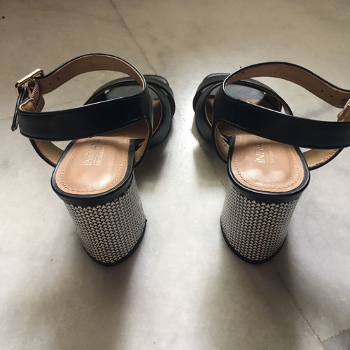 Indiana leather sandals size 36, heel 7 cm, like new