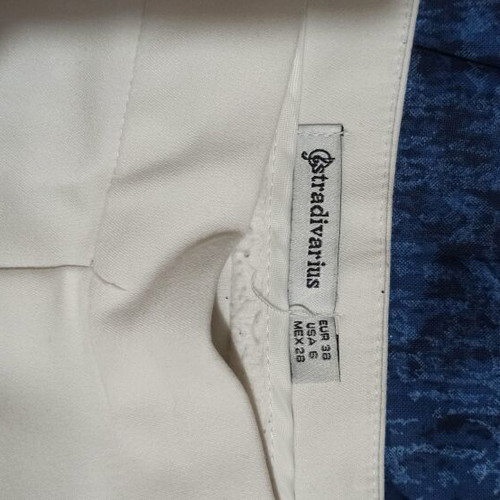 Stradivarius white office style pants like new, size 38