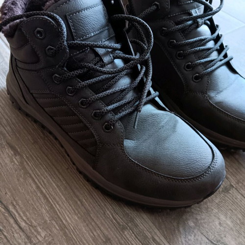 Lumberjack boots size 43 like new, brown with fur lining and zipper
