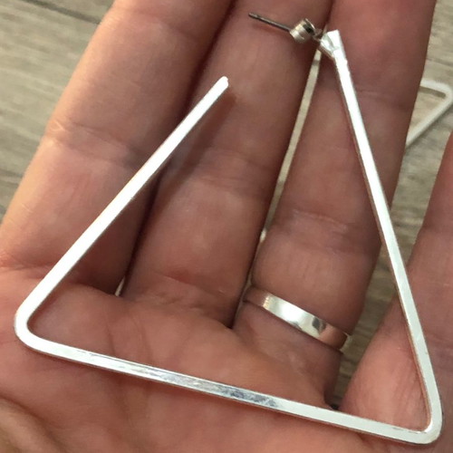 Silver 925 triangle earrings large in excellent condition