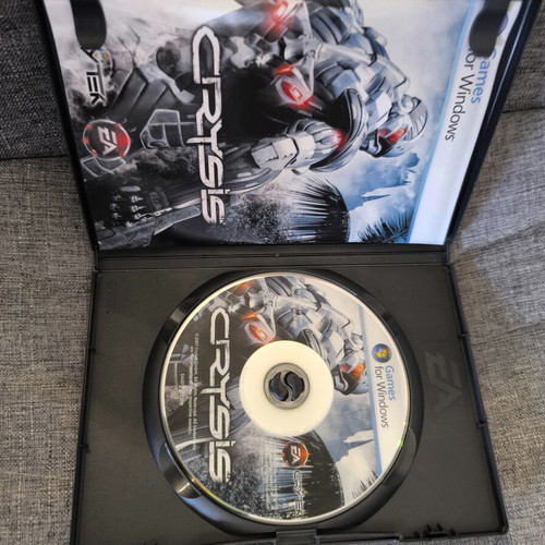 Crysis PC game used