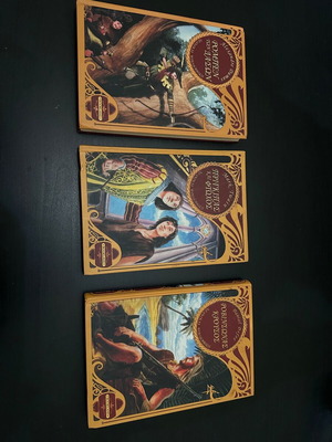 Classical literature books used, pack of 3