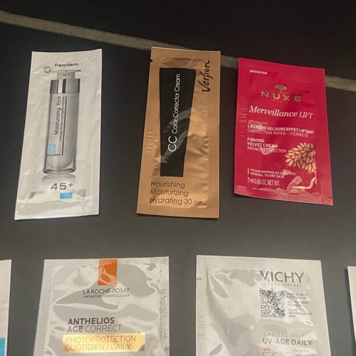 Samples of sunscreens and face creams, pack of 12, new