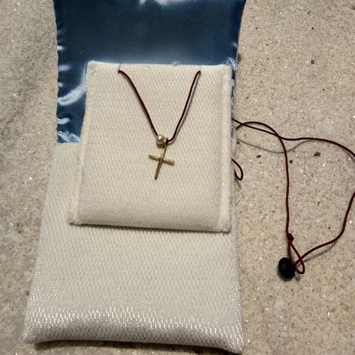 18K gold cross necklace, handmade