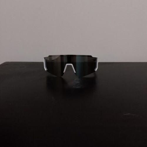 Set of 8 sunglasses, black and white