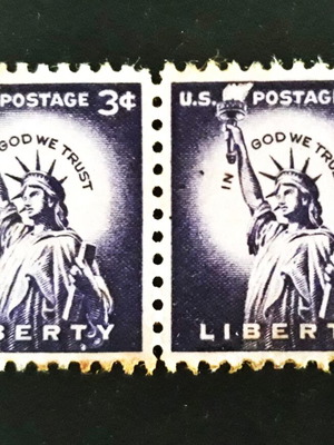 Σφραγίδες Liberty Series 1954, σαν καινούργιες, ζεύγος βαθύ βιολετί