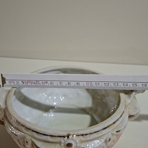 Vintage porcelain fondue pot with fine embossed decoration, like new