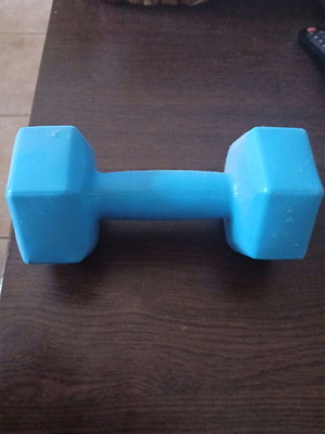 1 kg dumbbell in excellent condition for fitness