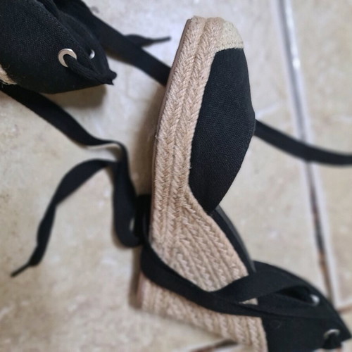 High espadrilles new with laces, size 39