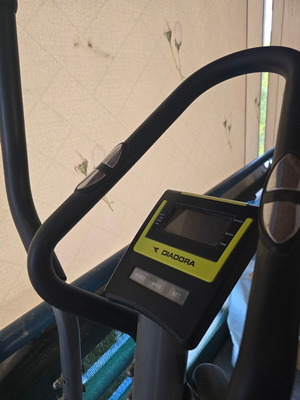 Diadora elliptical machine like new
