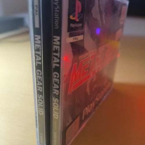 Metal Gear Solid PlayStation 1 Black Label mint condition, collectible