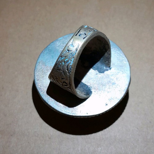 Alpaca Afghan ring vintage seal stone like new with coral