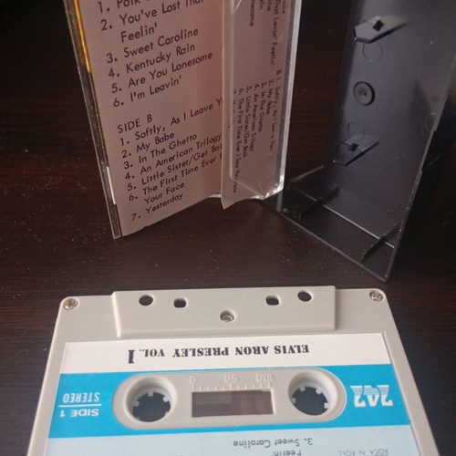 Elvis Aron Presley Vol. 1 cassette tape, 747 Rock 'N' Roll Saudi Arabia 1980