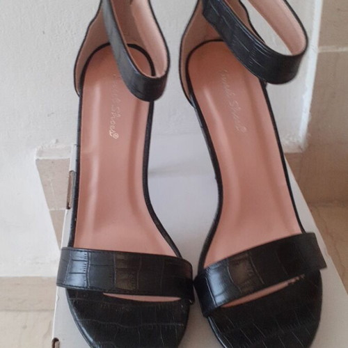 A.S. 98 sandals like new, size 37, black synthetic leather