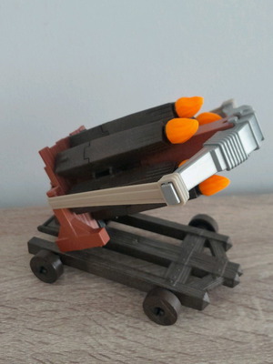 Βαλίστρα Playmobil με 6 βέλη σε πολύ καλή κατάσταση