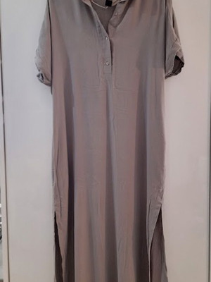Milla Viscose Dress Size M-L Like New, Gray-Beige