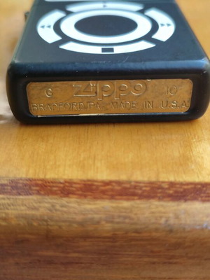 Zippo Brass Lighter μεταχειρισμένο, μαύρο με σχέδιο Ipod, 2010