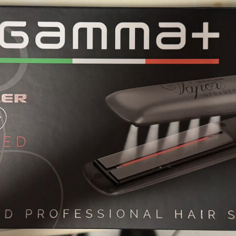 Gamma+ Styler Vapor and Infrared steam and infrared hair straightener like new