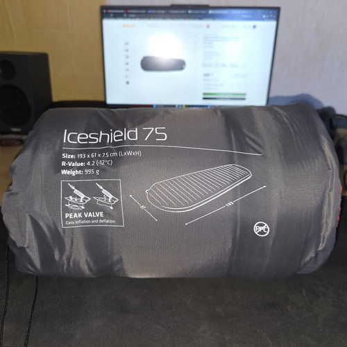 Robens Iceshield 75 Sleeping Mat like new, self-inflating, 7.5cm thick