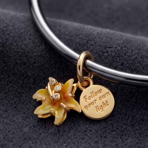 Disney Tangled Sundrop Flower Glow-in-the-dark Charm new, silver, gold color