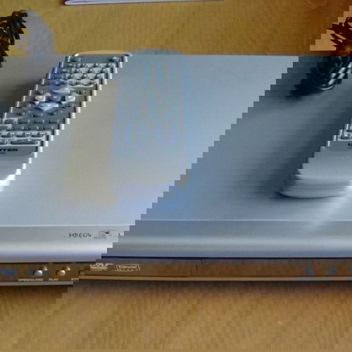 DVD player United DVX‑4069