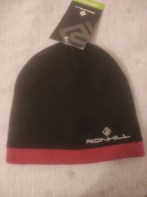 Ronhill hat new, black with red detail