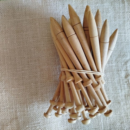 Kopaneli Lace Bobbins 123 Pieces 12-15 cm Like New