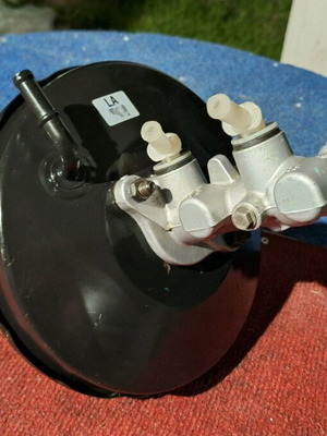 Kia Picanto brake servo like new with pump 2005-2007