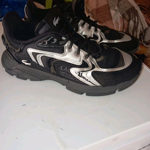 Lacoste sneakers size 44.5 used, black with repair