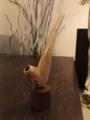 Wooden Handmade Decorative Smoking Pipe like new