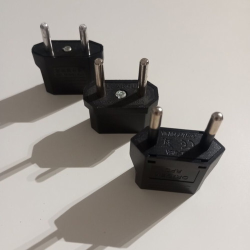 Adapter set USA to Greece new, pack of 3