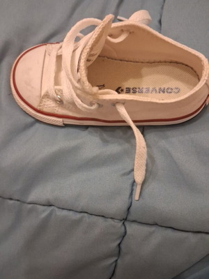 Converse casual παπούτσια νούμερο 23 λευκά σαν καινούργια
