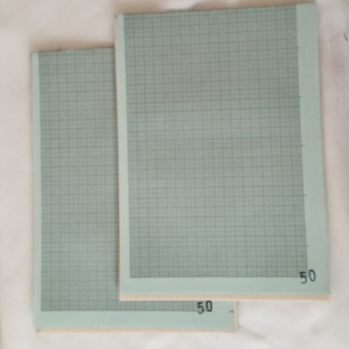 Layout graph paper set A4, like new, 2 pads with 50 sheets each