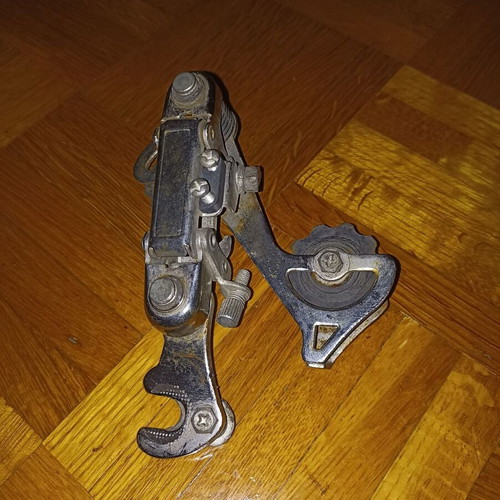 Bicycle derailleur silver used