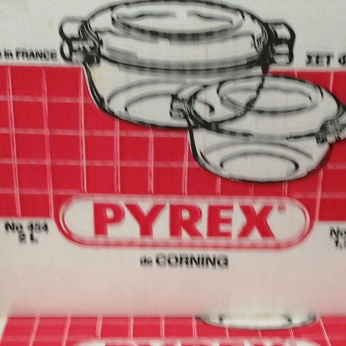Pyrex oven set 2 pcs 1.25L and 2L France new from 1990