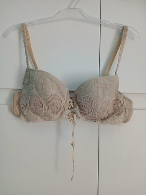 Luna bra 75C used, beige