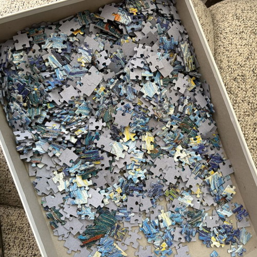 Trefl Starry Night Puzzle 1000 pieces like new