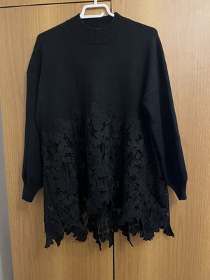 TMG Fashion black asymmetrical blouse with lace L/XL like new