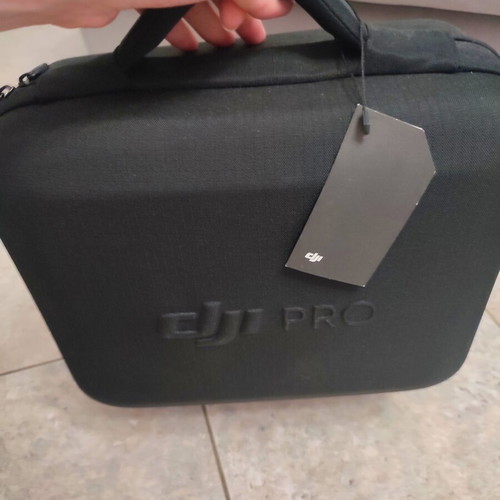DJI RS 3 Combo Gimbal Stabilizer like new with case