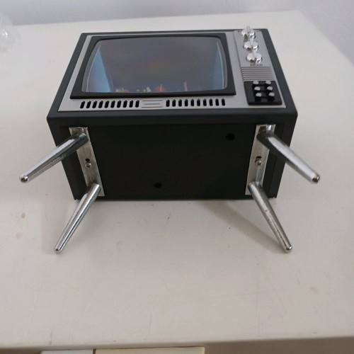 Clock in television shape new, analog tabletop