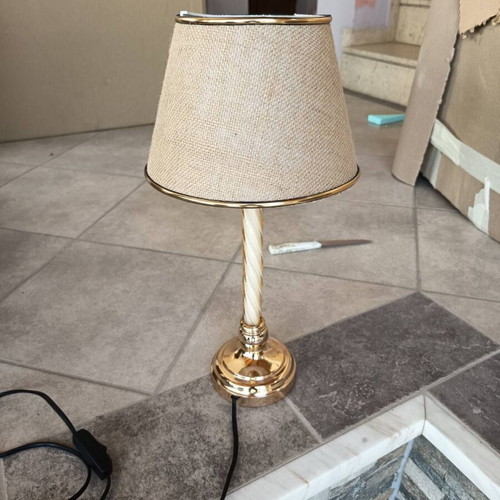 Table lamp portatif used, gold-white base, beige shade