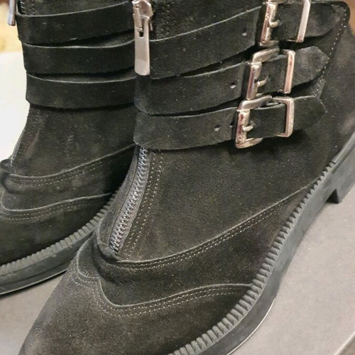 Glamazons black ankle boots like new, size 37