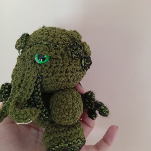 Cthulhu Amigurumi Handmade Doll with Dark Green and Metallic Yarn