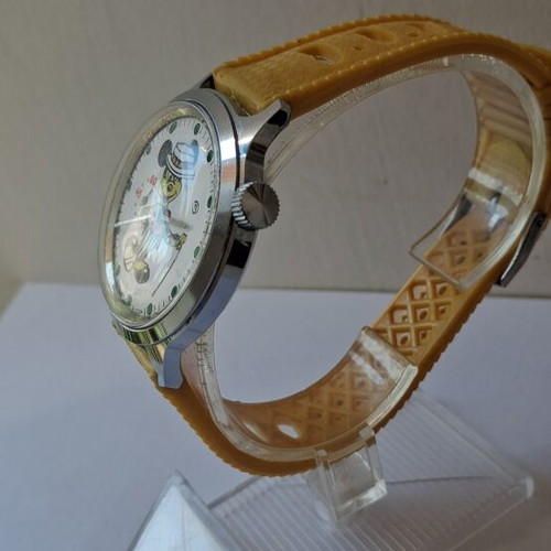 Mike Vostok 1980 vintage mechanical men's watch with original dial