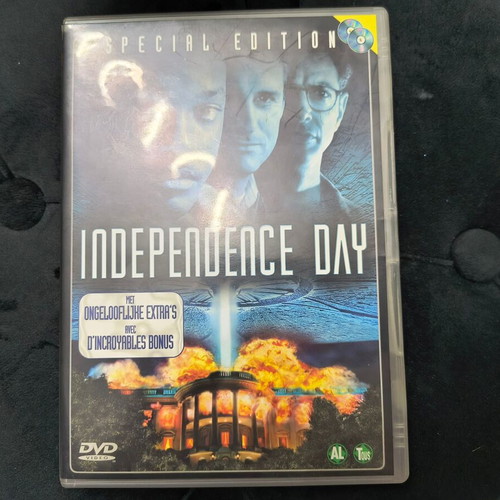 Independence Day DVD new, fantasy with subtitles